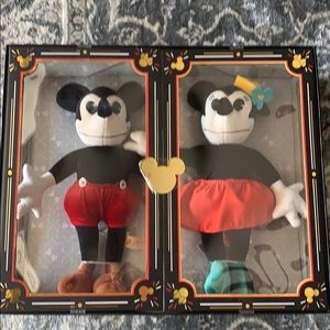 Limited Release Mickey & Minnie Plush Doll Set